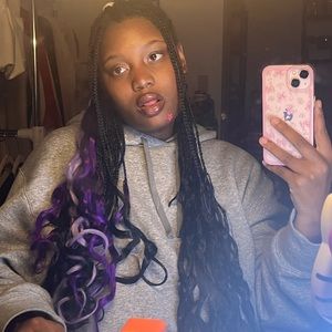 Meet your Posher, Zyana